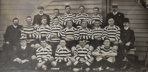 1908 08 12 Western Districts RU Team crop.jpg