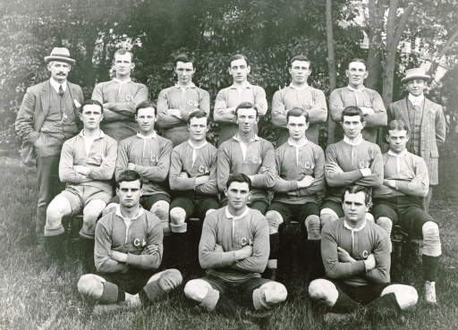 1911 Central West Rugby team.jpg