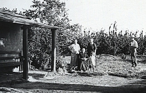 1924 Pict0051_cr.jpg