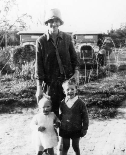 1925 Scanned Pictures BB172 Coral Jim and Joan 1929.jpg