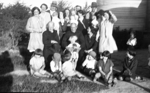 1928 04 Scanned Negatives BB128.jpg