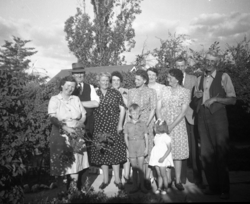 1946 Scanned Negatives BB152.jpg