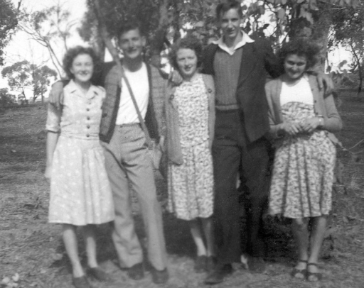 1948 Margaret Farrell with friends CYMS picnic.jpg