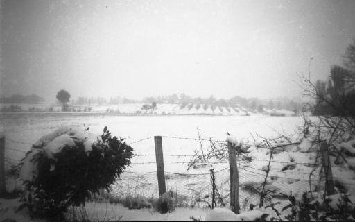 1950 08 Emmaville in snow SN BB064.jpg