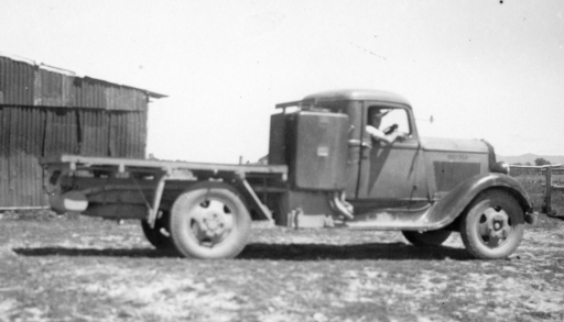 1950 Big Yard Scanned Pictures BB246.jpg