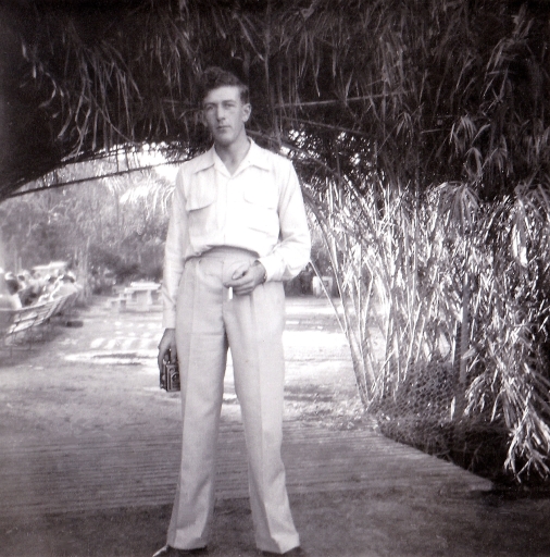 1953 Jim Farrell with Box Brownie and fag.jpg