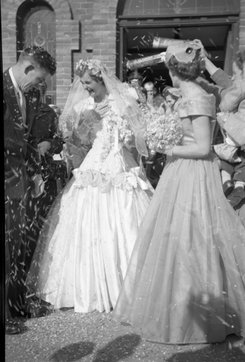 1956 05 19 Jim and Almas wedding SN BB073.jpg