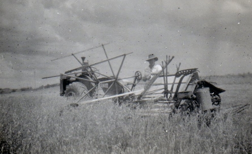 1959 Jim & harvester027.jpg