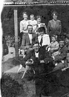 1922 Original wattle and daub House 1922 0r 23 no. 037.jpg