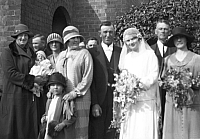 1926 08 21 Marriage Bob and Nell SN BB098.jpg