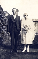 1926 08 21 Newlyweds Bob and Nell Farrell SP BB176.jpg