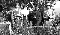 1927 11 05  Gran Farrell and Relatives SN BB021.jpg