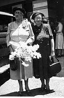 1949 Scanned Pictures BB168 Kate and Phyl.jpg