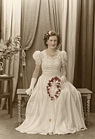 1950 Marg debut Scanned Pictures BB253.jpg