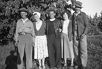 1951 12 Scanned Negatives BB024.jpg